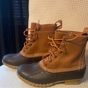 L.L. Bean Brown and Black Ankle Boots